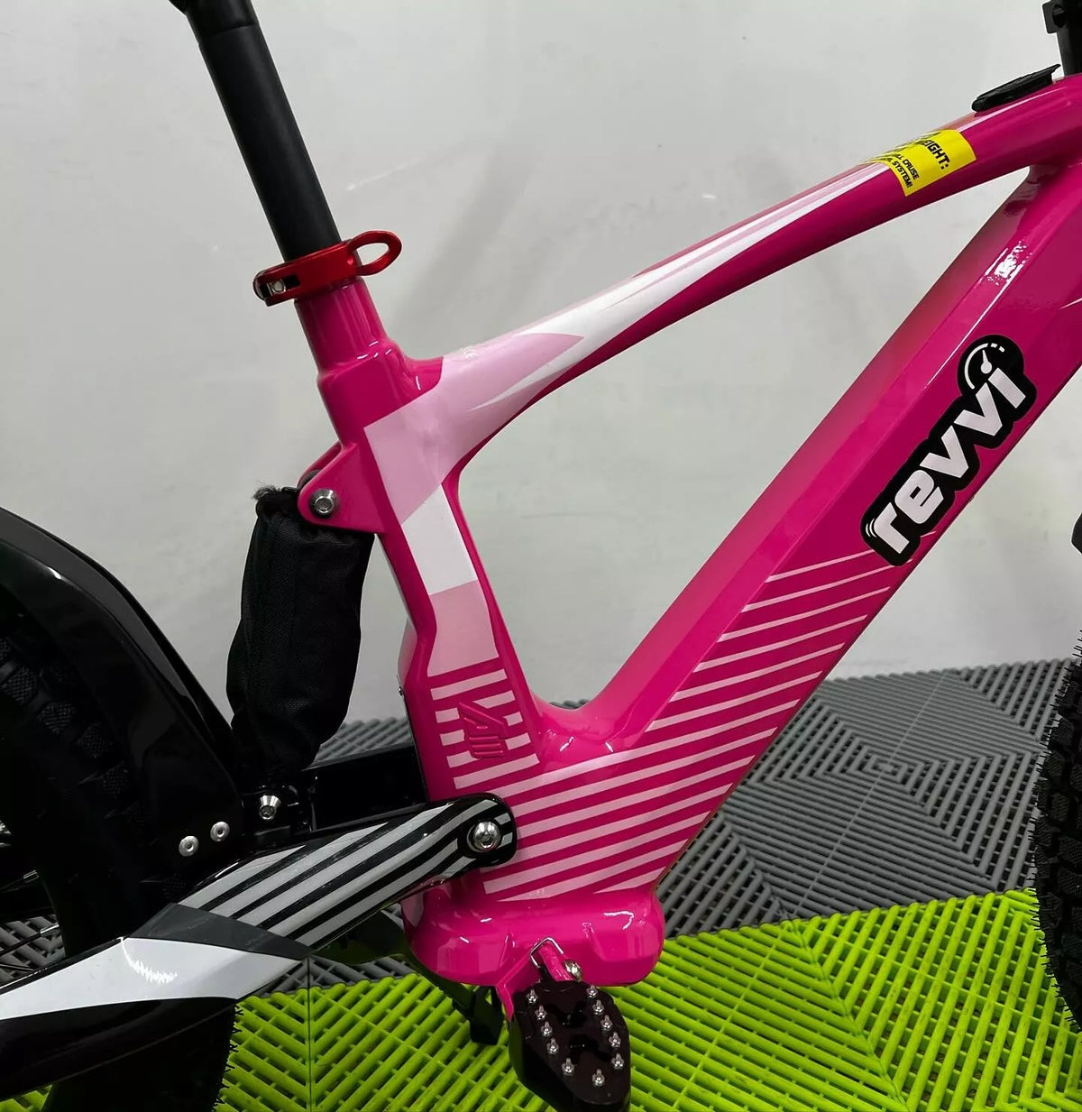 Revvi 18 Electric Bike + Riding Gear Bundle - Pink